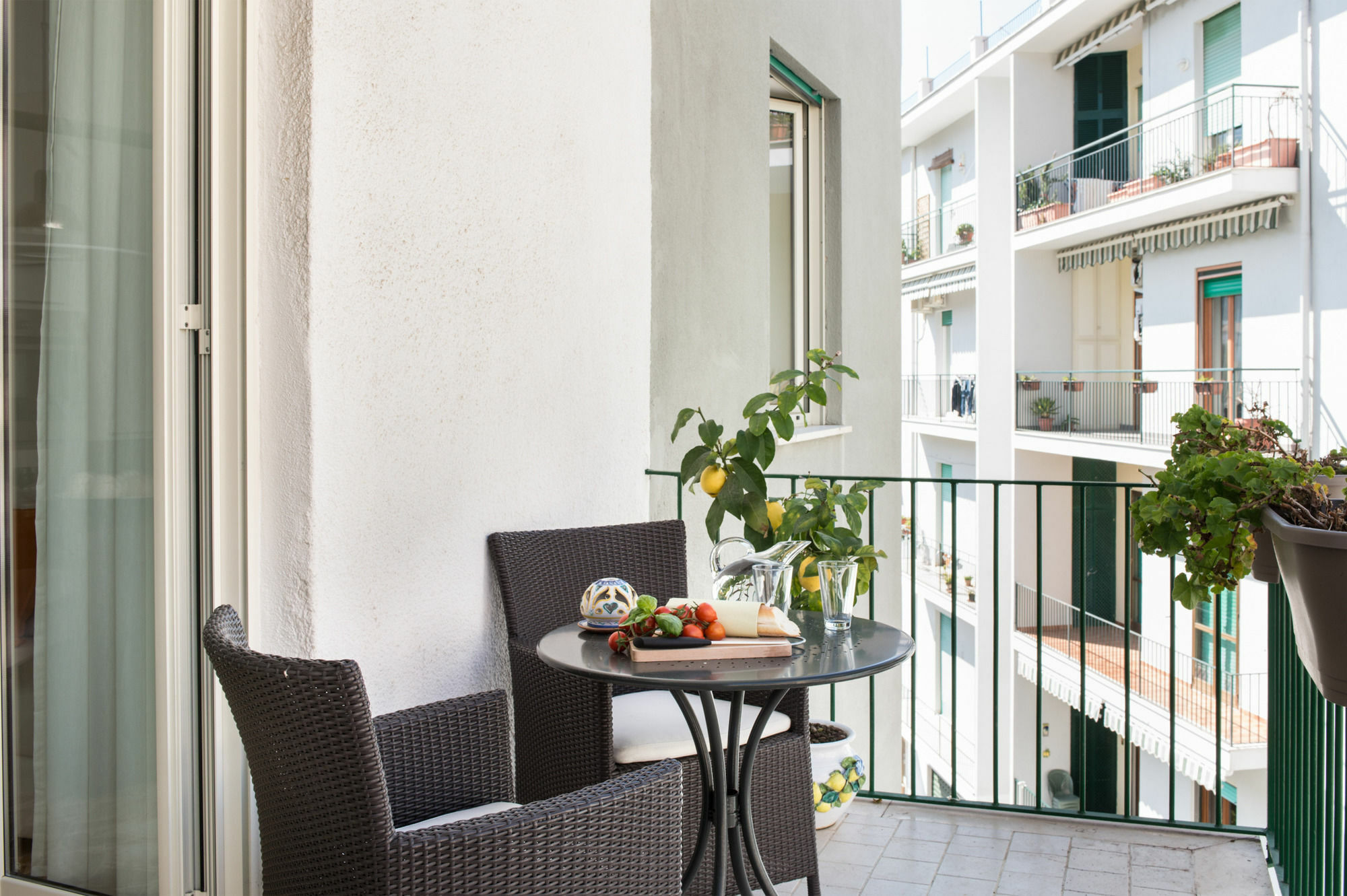 La Maison Des Tout Le Monde Сорренто Экстерьер фото